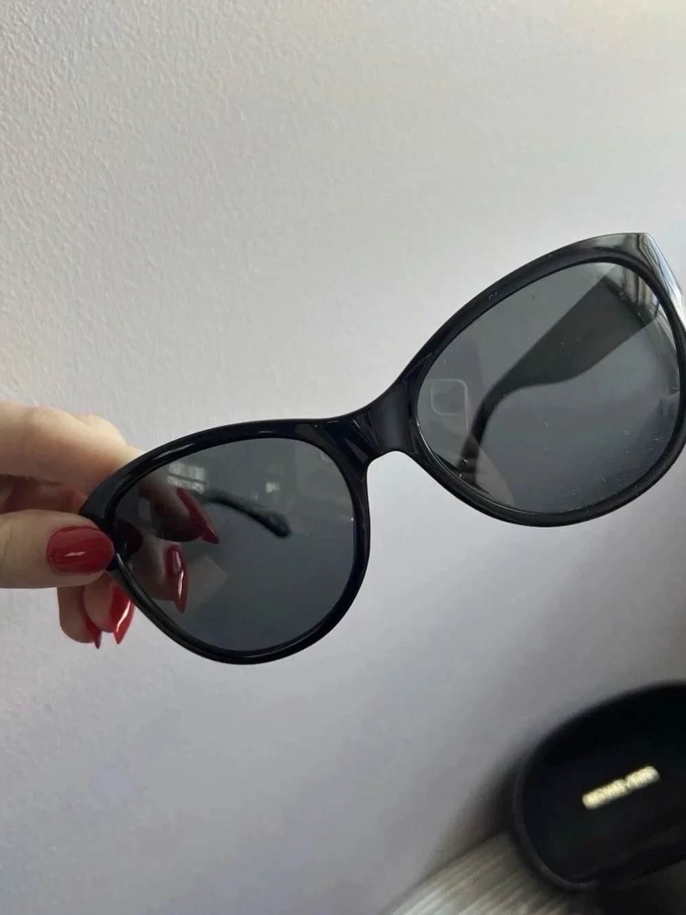 Michael Kors Vivian Black Prescription Eye Women’s Sunglasses w/ Case & Cloth